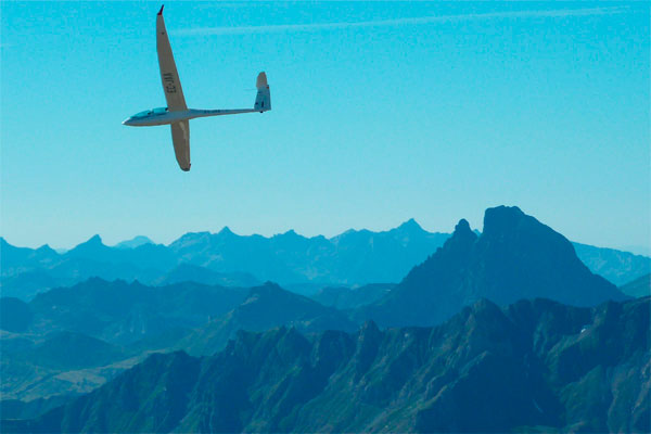 Curso vuelo de montaña - Aeródromo Fly-Pyr Santa Cilia